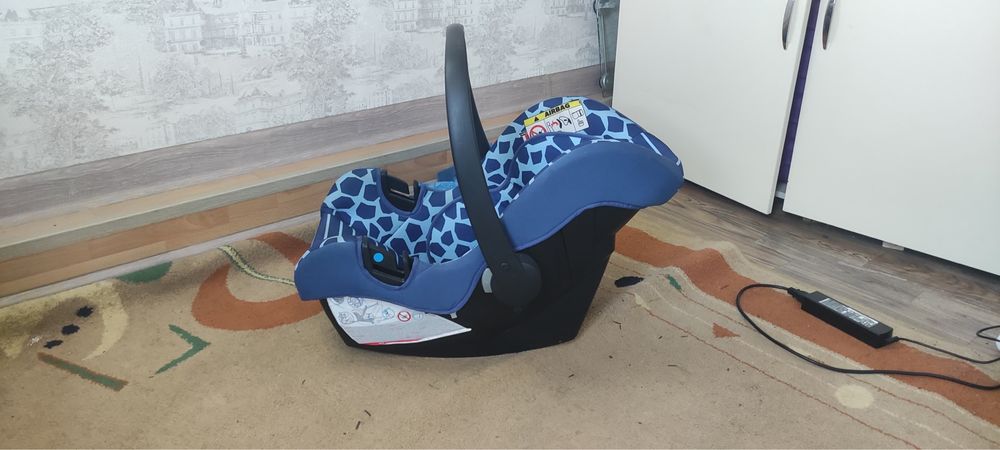 Автокресло, автолюлька