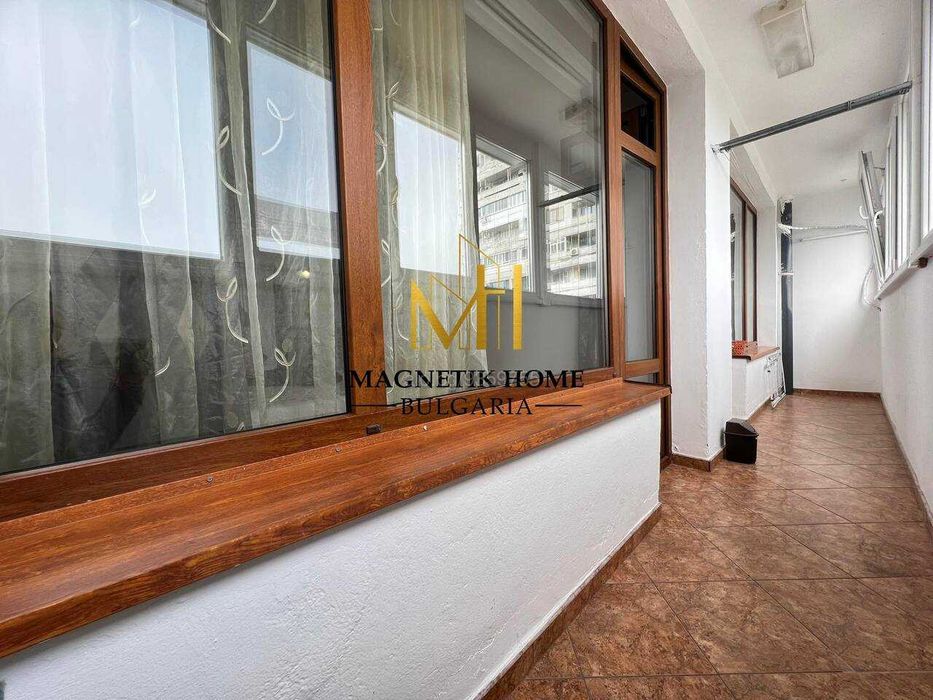 Чудесен двустаен имот с отделна кухня и паркомясто до морската градина