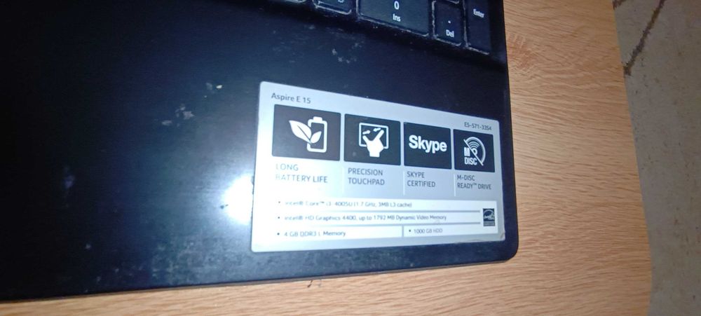 Ноутбук на запчасти Acer Aspire E15