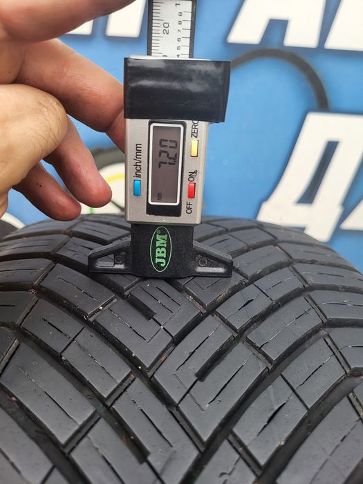 225 45 17 Continental 2бр всесезонни дот 23