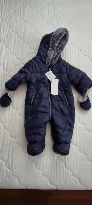 Космонавти за бебенца