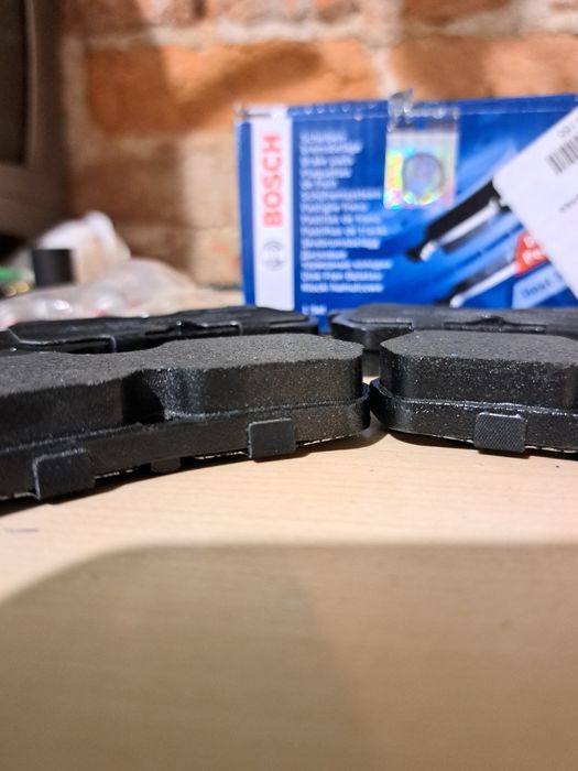 Накладки  BOSCH 4броя