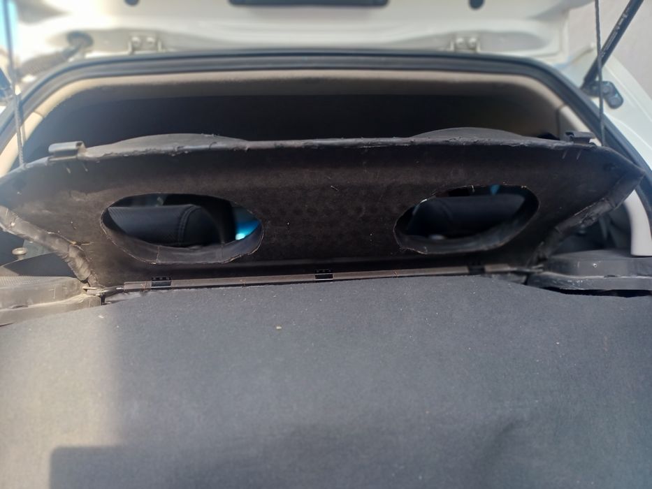 Spark orqa kalonkaga podium sotiladi