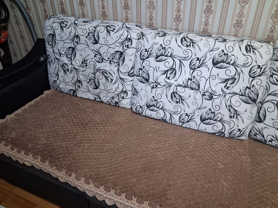 Продам диван в хорошем состоянии