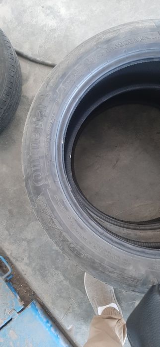 Продам резину 235/50/19