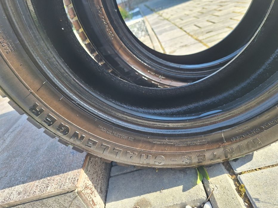 2 cauciucuri de iarna runflat