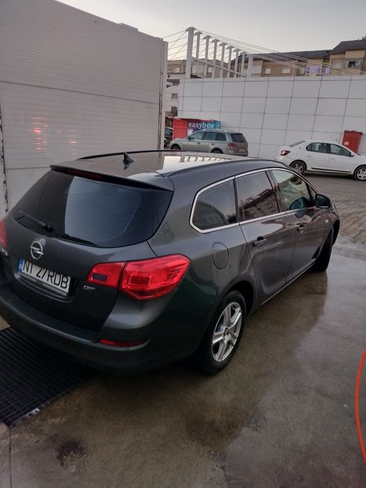 OPEL Astra 2011 — imagine 4