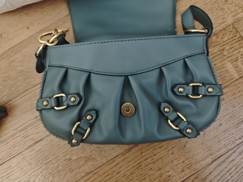 Juicy Couture Чанта Оригинал Чанта през рамо Twing от еко кожа с бродирано лого