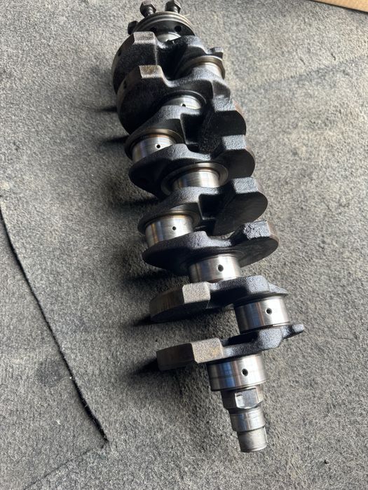 Коленвал ваз снят с 2109