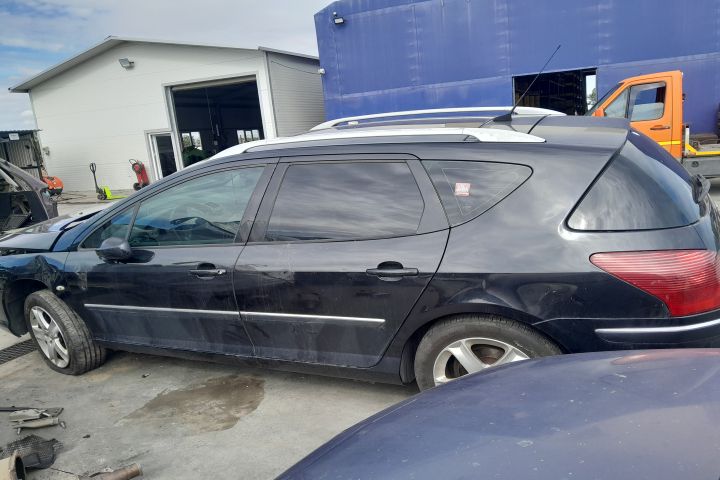 Oglinda retrovizoare parbriz E11015621 E11015621 Peugeot 407 prima ge