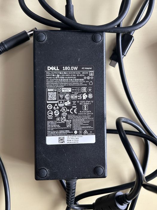 Докинг станция DELL WD19