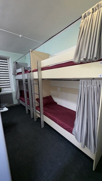 Хостел 4200  сутки