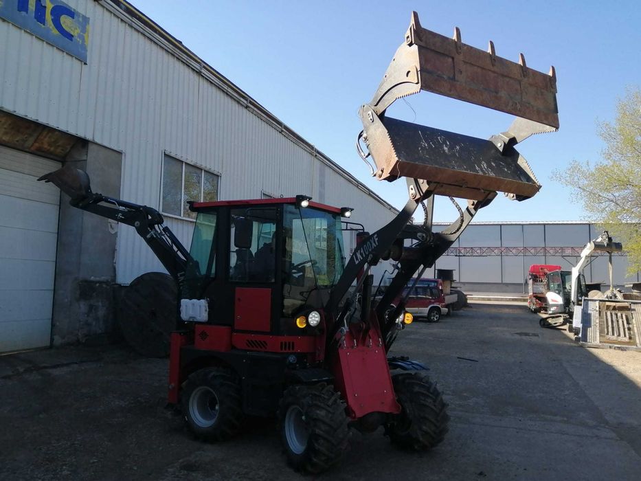 Minibuldoexcavator LUKTON LK100XF Suceava • OLX.ro