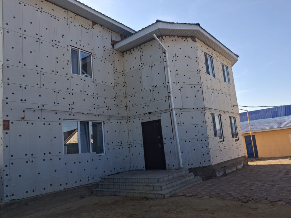 Продам дом двухэтажный