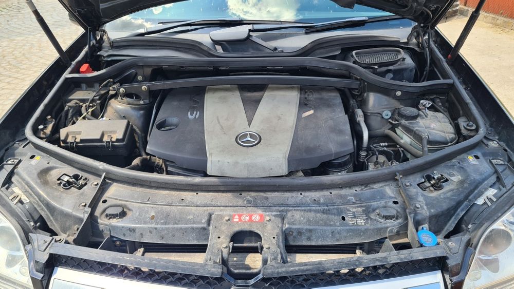 Мерцедес Gl350 258к.с. на части
