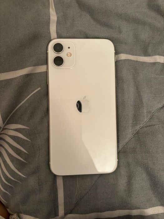 Айфон 15 + Айфон 11 в подарок