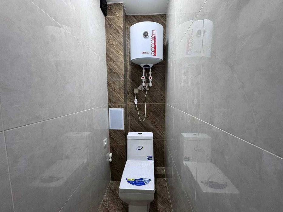 3 хоналик квартира 2 кават кирпичный дом, 5 микр, сомий, софмед