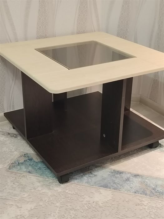 Продаётся журнальный столик