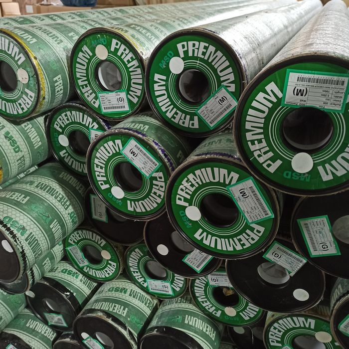 Натяжные потолки в рулонах