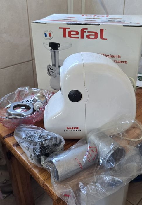Mașină de tocat carne Tefal