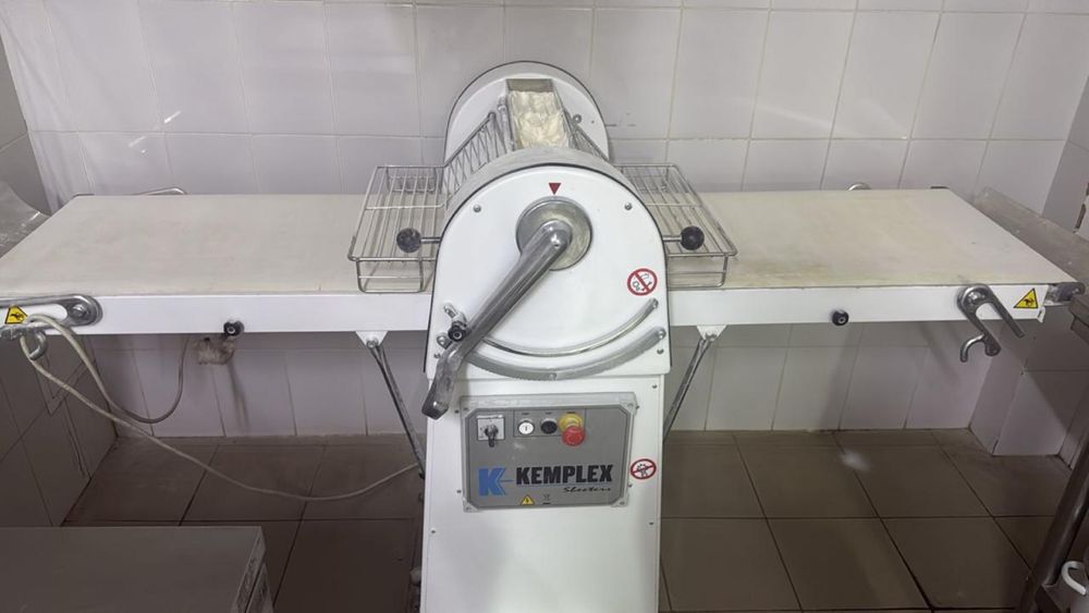 Тестораскатка Kemplex