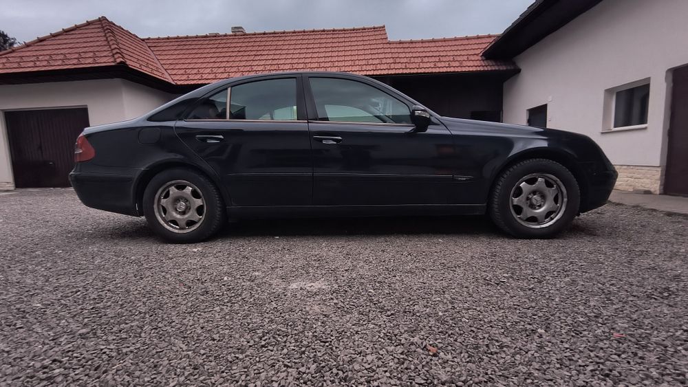 Mercedes E- class w211