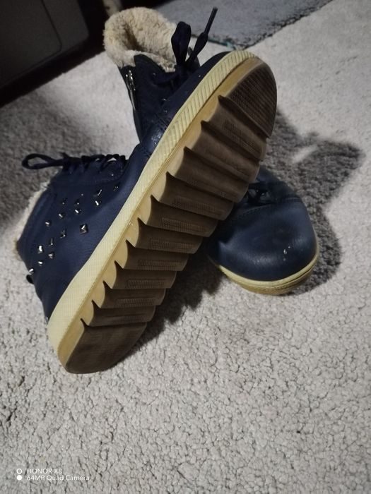 Продаю сапожки..