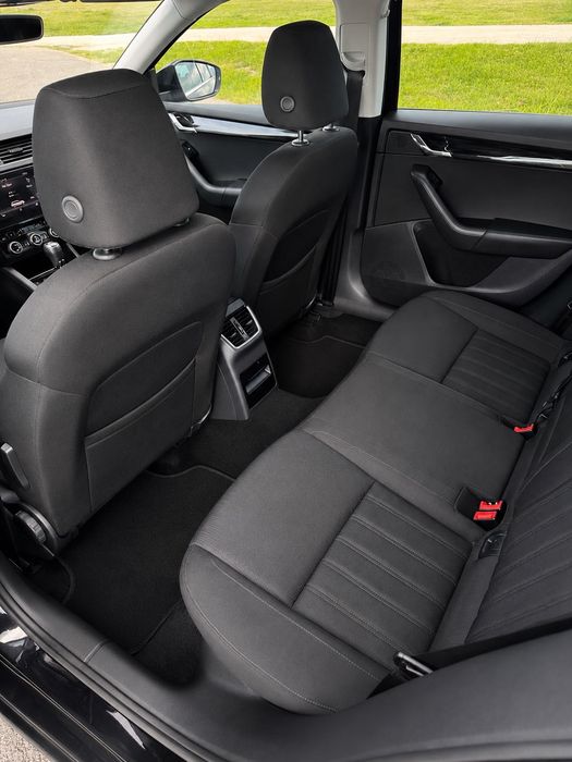 SKODA Octavia 2018 — imagine 5
