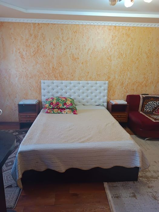 Сдам по суточно по часовой.