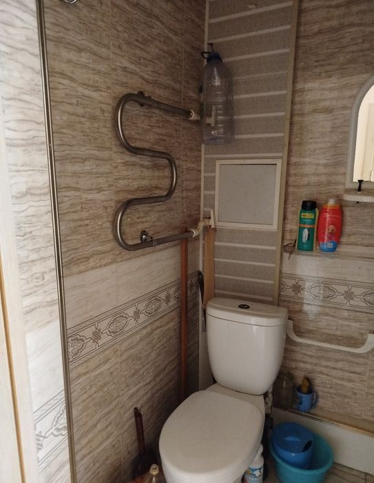 Юнусабад 2кв 1/2/4. 26м² гелерейка, Средний ремонт