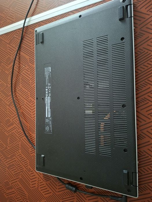 Продам ноутбук Acer СРОЧНО