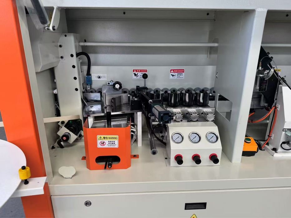 Кромкооблицовочный станоК HX-500E