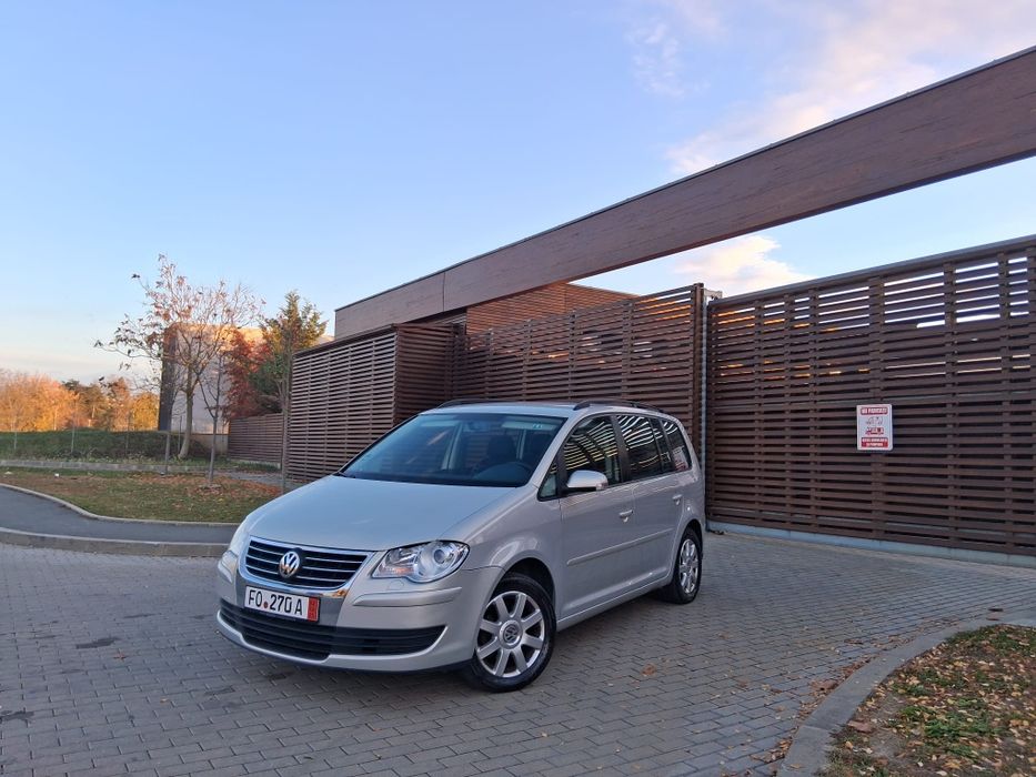 Volkswagen Touran Facelift 2009