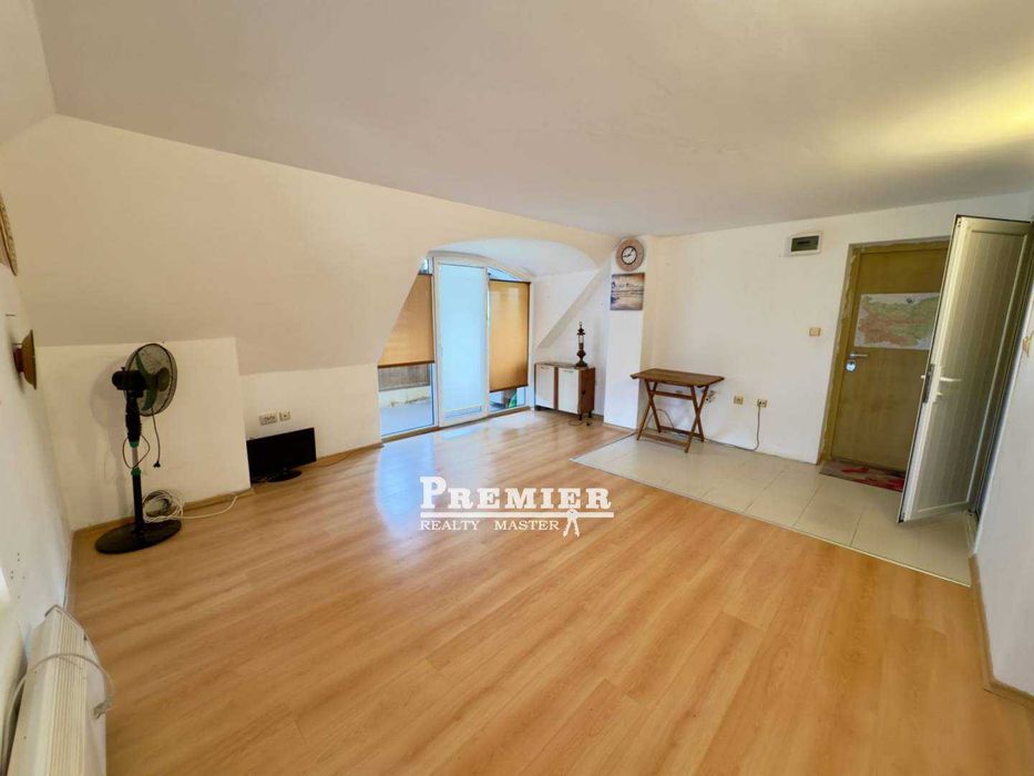 Продава се Едностаен апартамент в Несебър - 55 кв.м за 1037 €/кв.м - Снимка #1