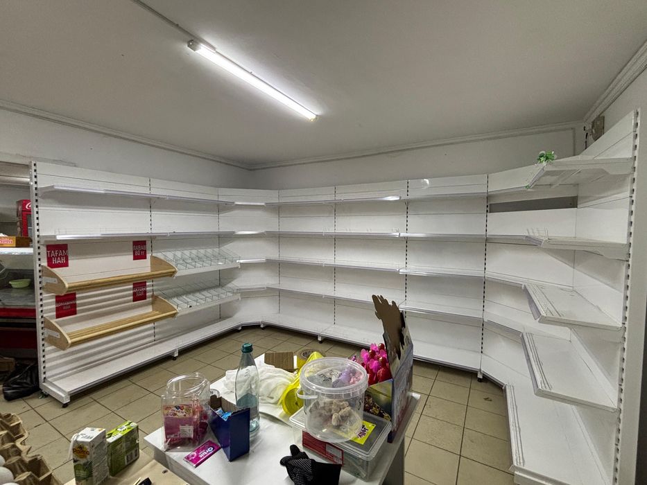 Продам стеллажи для магазина