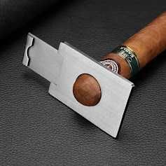 Кедров пепелник със стойка, ножица и пънчър за пури