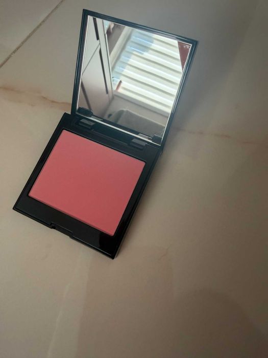 Laura Mercier Blush Colour Infusion