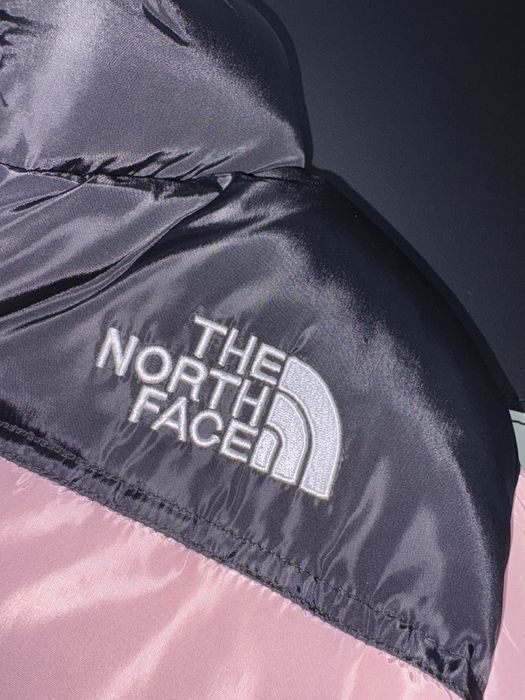 Geacă L The North Face roz rose trandafir fucsia negru neagră Nouă new