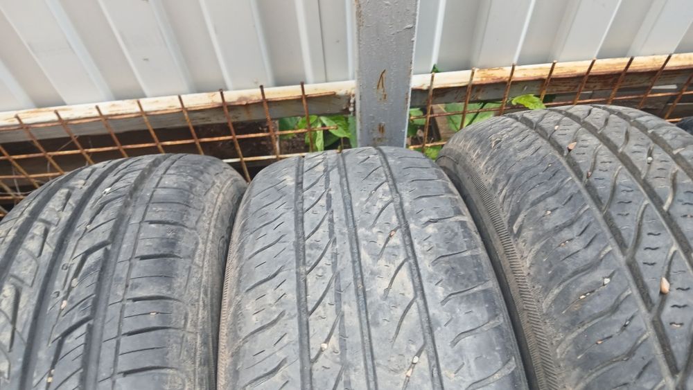Продам летнюю резину на 14