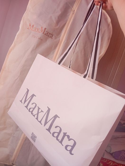 Maxmara 45000мын  новый