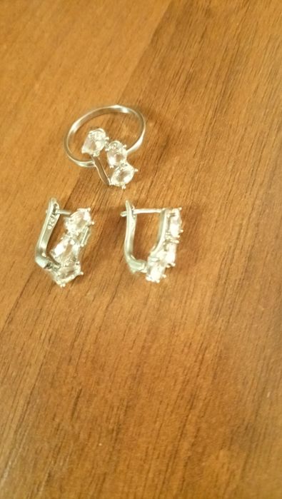 Серьги и кольцо медицинский сплав