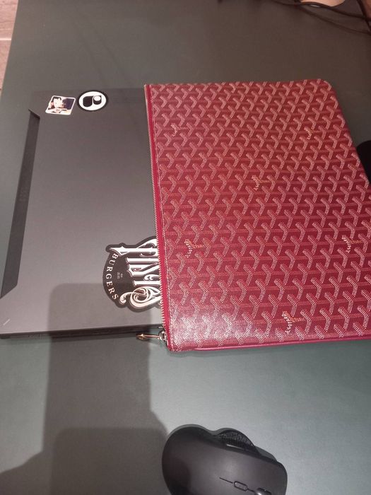 Goyard clutch / чанта за лаптоп ipad