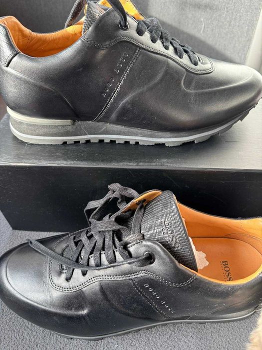 Pantofi negri  piele BOSS masura 43