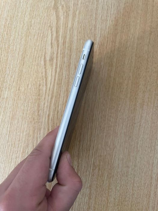 Iphone 11 simplu 128gb
