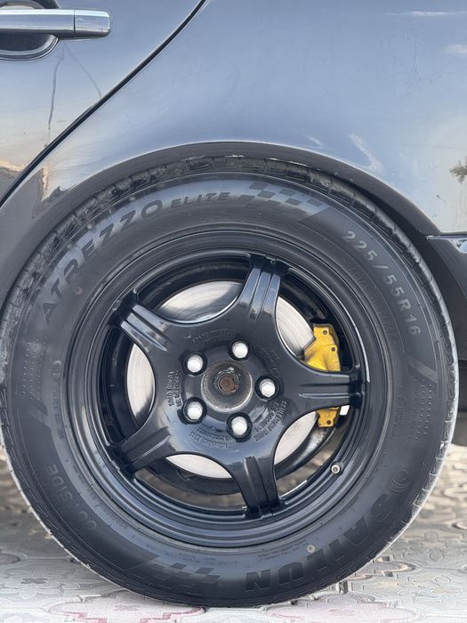 Продам диски с резиной