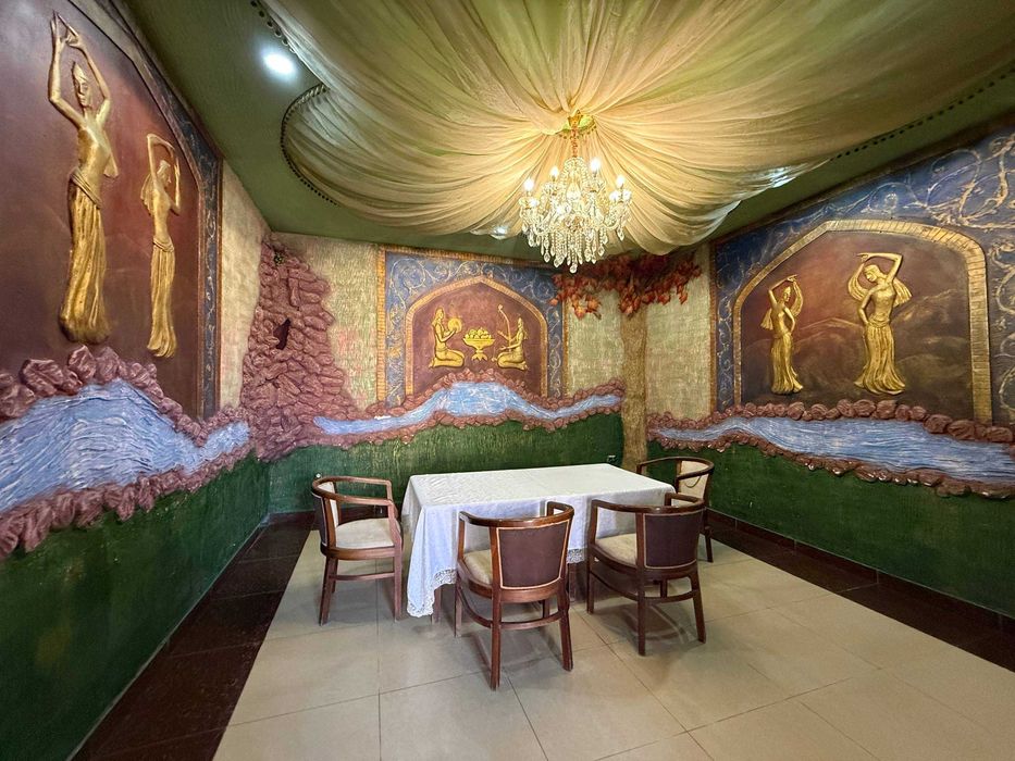 6 sotiqli restaurant sotiladi