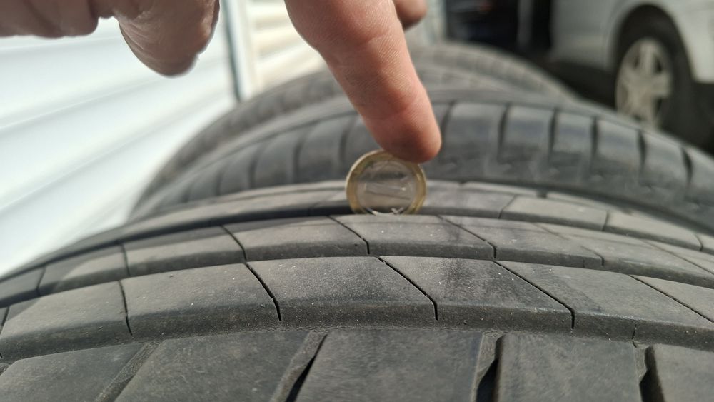 Гуми 215 65 16 Bridgestone Turanza T005