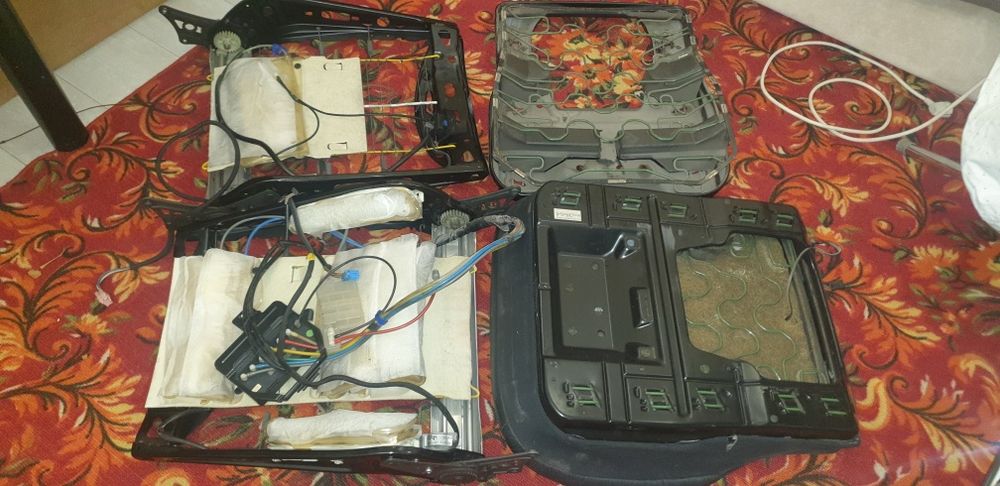 Запчасти передних сидений w220