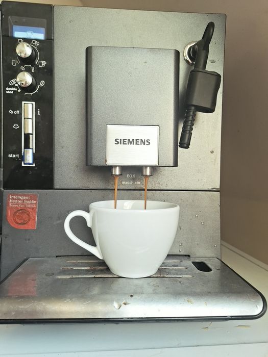 Кафе машина siemens eq5