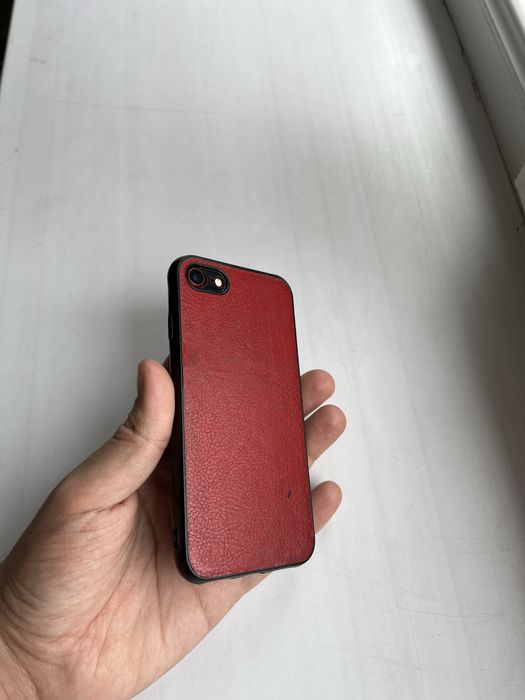 IPhone 8/64Gb - В идеальном состоянии